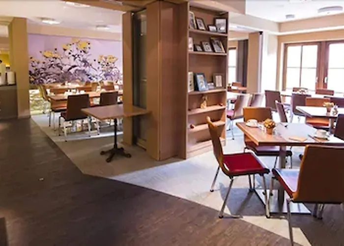 프란츠호텔 로텐부르크 호텔 4*