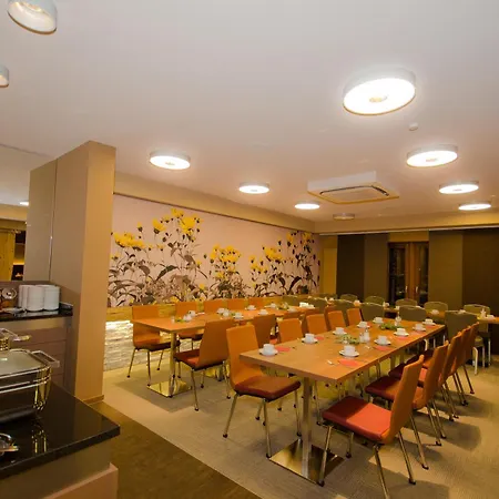 Готель Prinzhotel Rothenburg