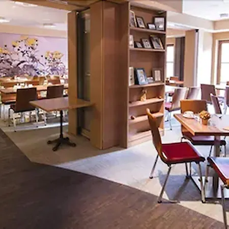 Prinzhotel Rothenburg מלון 4*